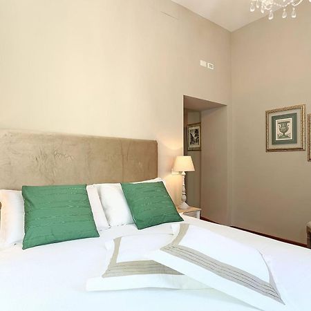 רומא Avignonesi Suites - Ca Domus Collection מראה חיצוני תמונה